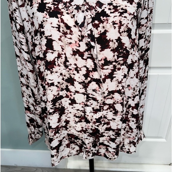 Ann Taylor Pink Floral Ruffle front long sleeve sheer blouse size small - Picture 3 of 7